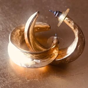 Sculptural Hoop Earrings